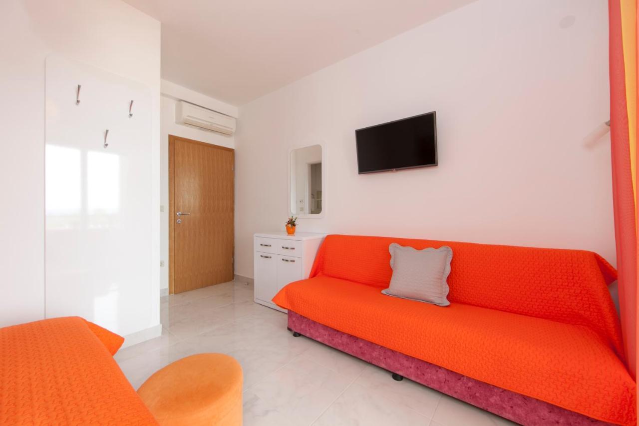 Apartments Milana Tučepi المظهر الخارجي الصورة
